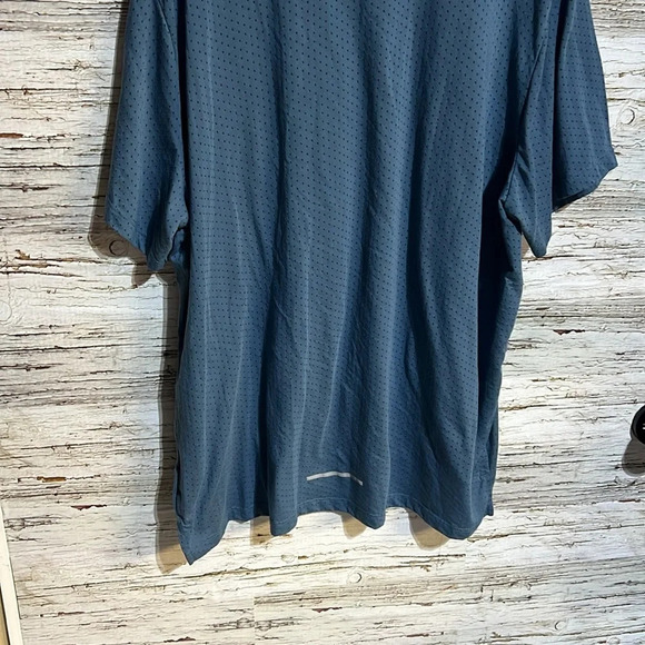 Nike blue short  sleeve shirt size XXL - Picture 9 of 9